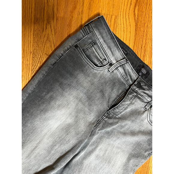 NYDJ Marilyn Straight Lift X Tuck Technology gray faded jeans 12 Mint condition - Picture 3 of 7
